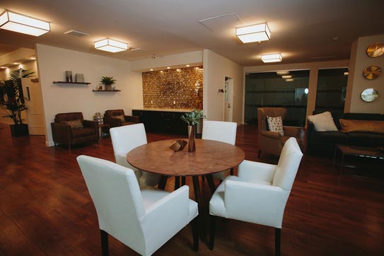 1825 Mission photo 5