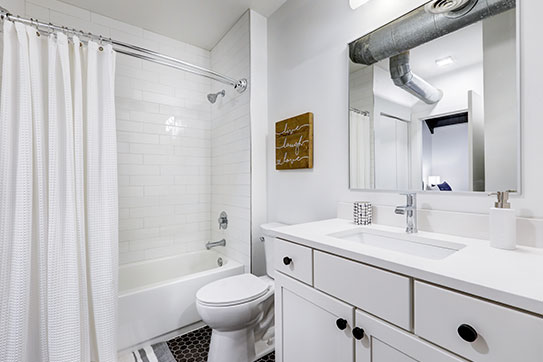 District Lofts photo 11