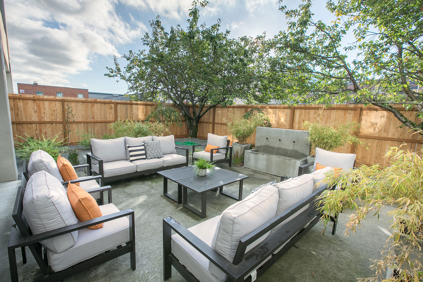 International House photo 12