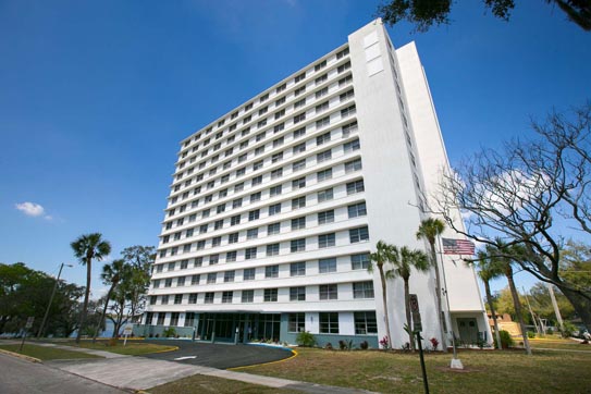 Lakeview Tower photo 1